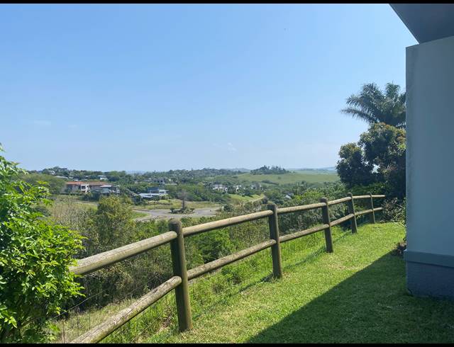 2 BEDROOM TOWNHOUSE TO LET IN PALM LAKES ESTATE